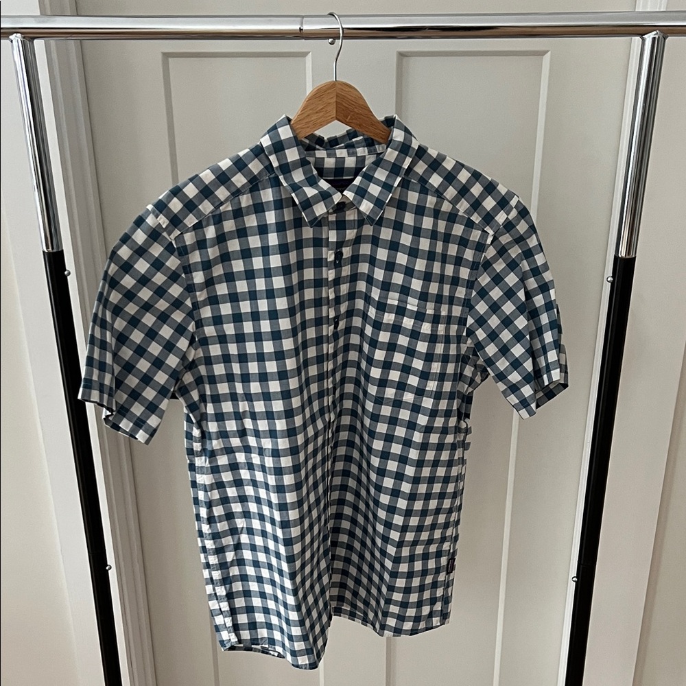 Patagonia Blue/white checked shirt